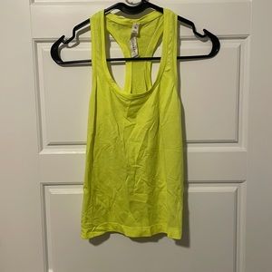 Lululemon tank
